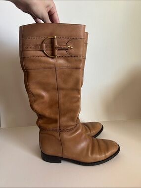 Gucci Tan Leather Knee-High Riding Boots with Gold Buckle